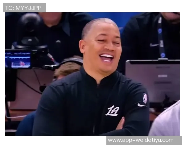 泰伦卢谈球队状态：我始终相信我们能克服困难